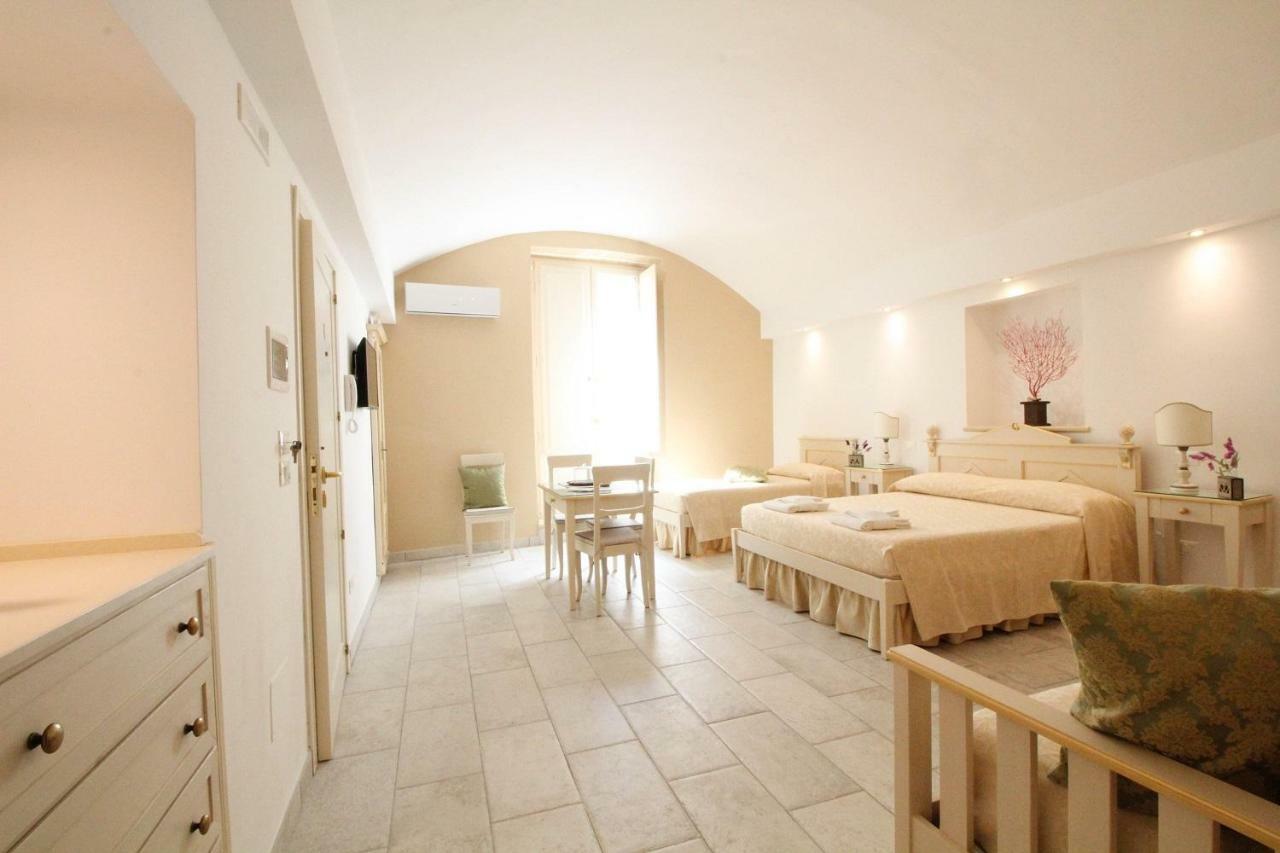 Duomo Gallipoli B&B And Apartments エクステリア 写真